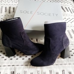 SOLE SOCIETY CASSITY SOCK BOOTIE